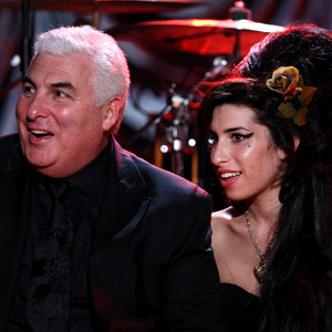 Amy Winehouse, Mitch Winehouse Amy Winehouse, Mitch Winehouse